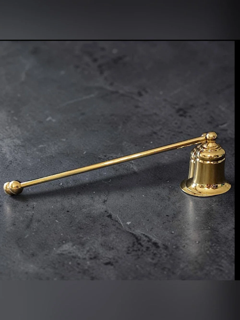 Vintage Brass Candle Snuffer Long Handle Bell Shaped Candle Extinguisher Décor